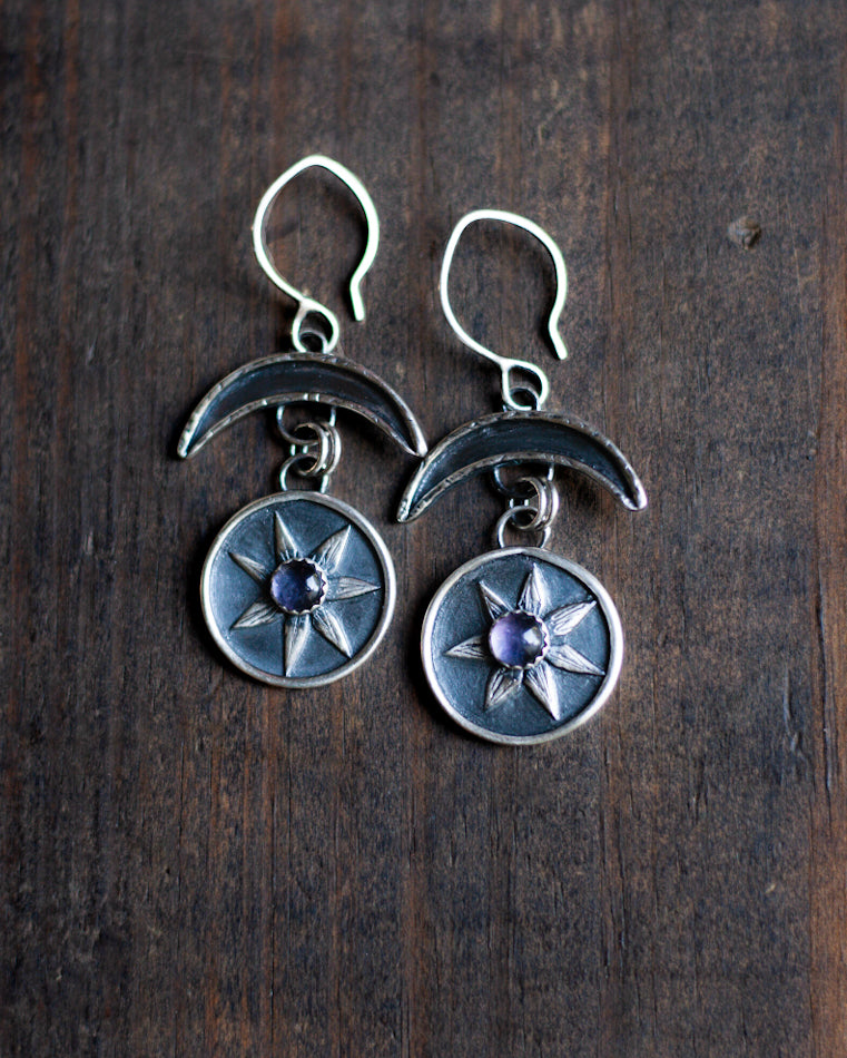 Flower Keeper Earrings - Amethyst I