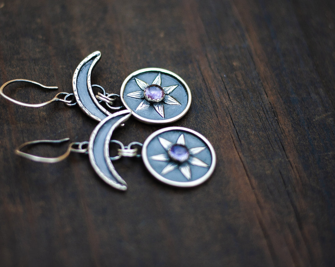 Flower Keeper Earrings - Amethyst I