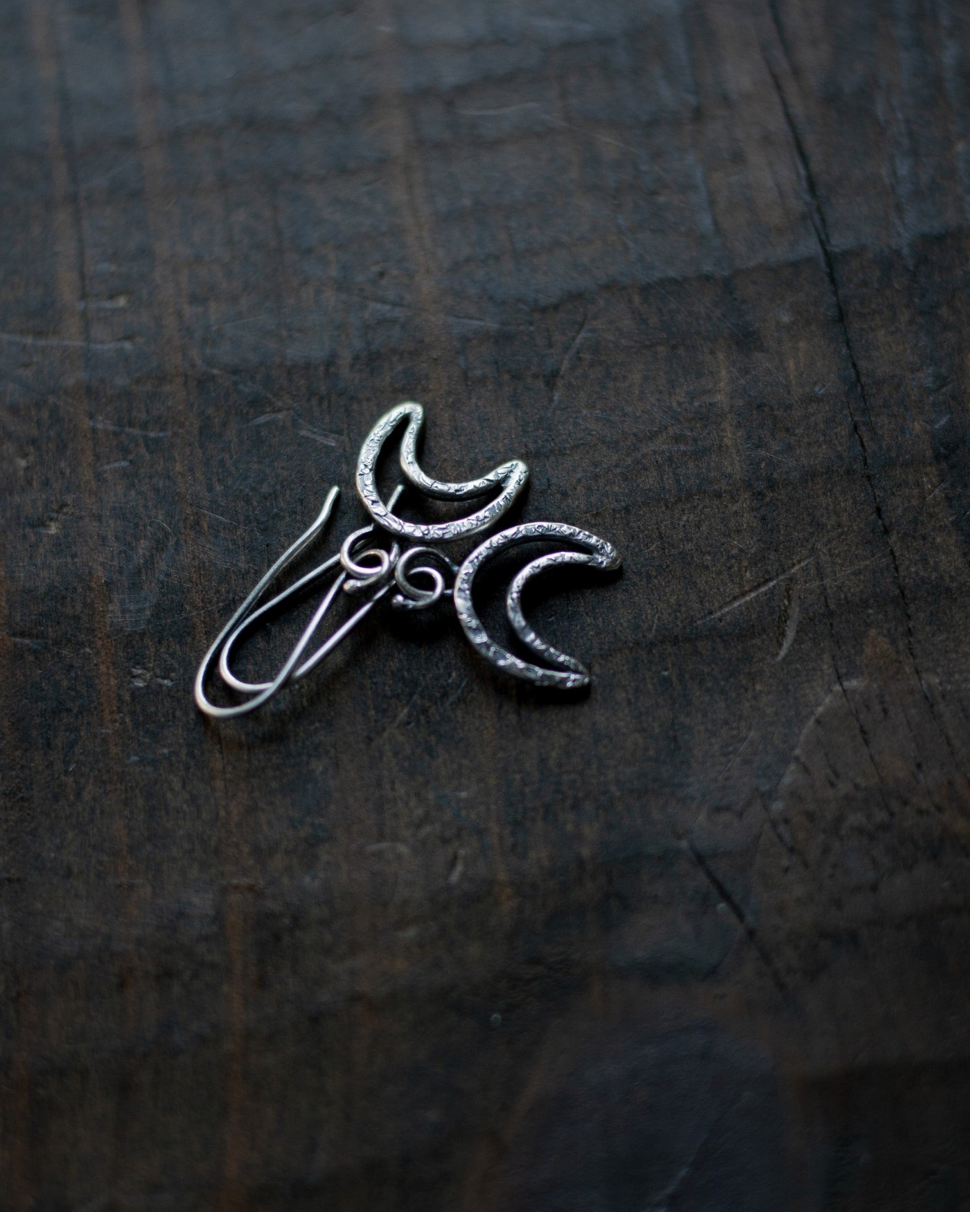 Sterling Silver Textured Crescent Moon Earrings - Small - I