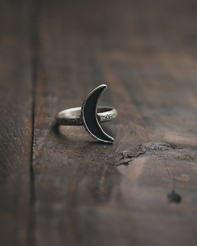 Textured Sterling Silver Crescent Moon Ring Size 8.5