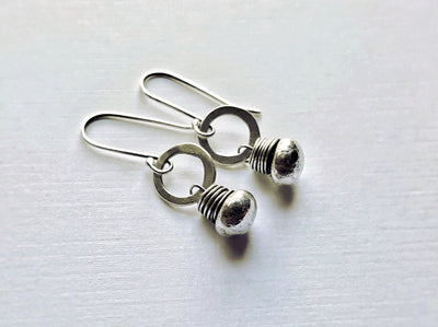 Un Petit Sterling Silver Hammered Circle Earrings
