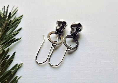 Un Petit Sterling Silver Hammered Circle Earrings